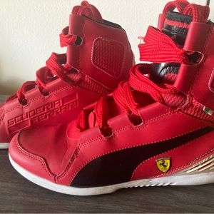 Ferrari Puma Sneakers